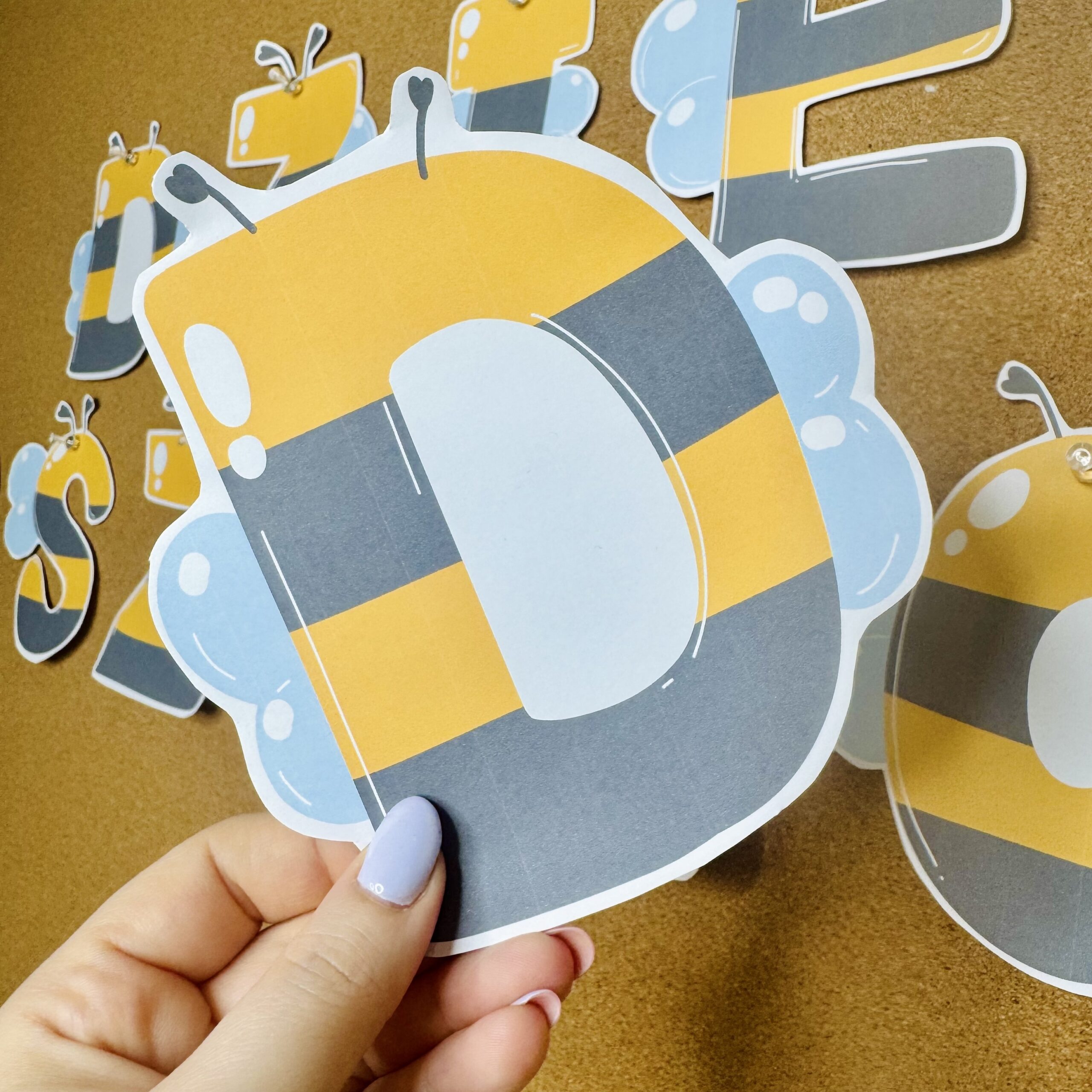 Dzień Pszczoły Literki