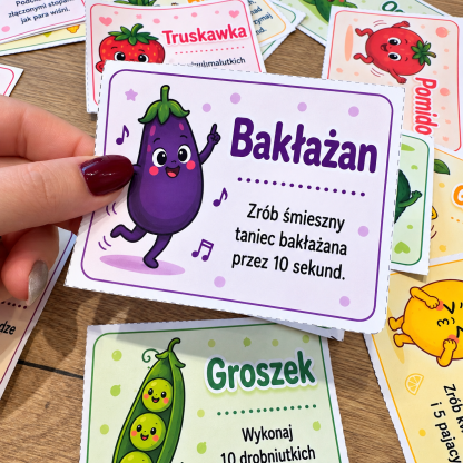 Warzywno-owocowa zabawa ruchowa – 30 kart z zadaniami dla dzieci – okładka materiału do druku PDF